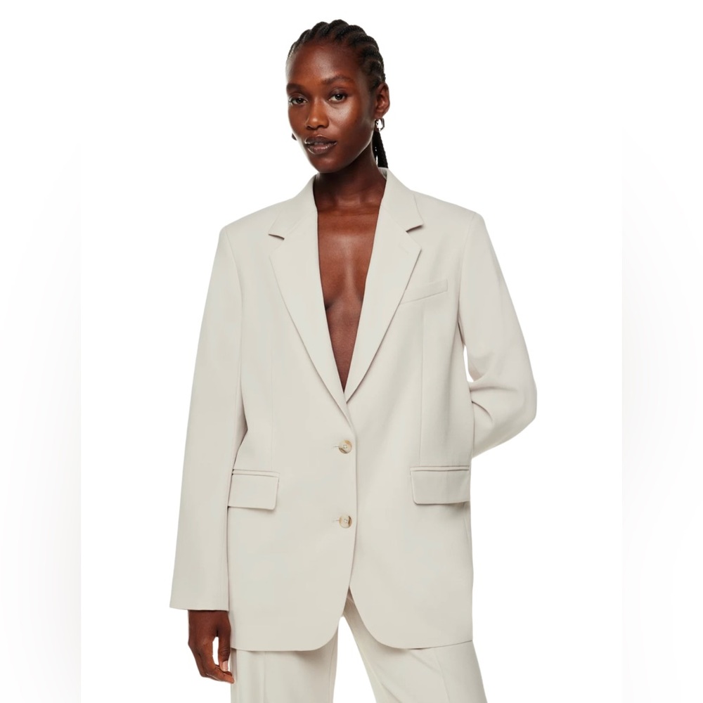Babaton - Oversized Agency Blazer (Matte Pearl)